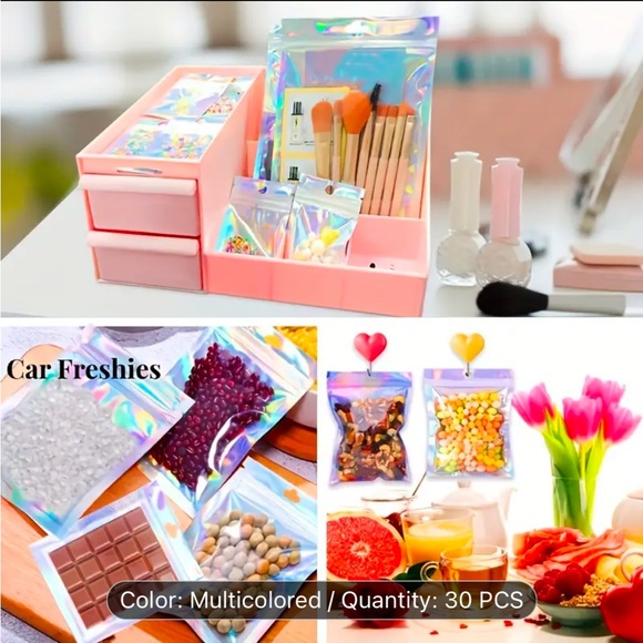 30-Pack Fantasy-Themed Holographic Ziplock Gift Bags - Picture 3 of 7